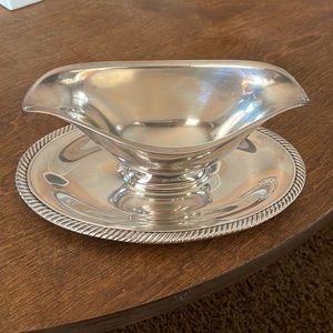 Vintage Castleton Silver gravy boat euc